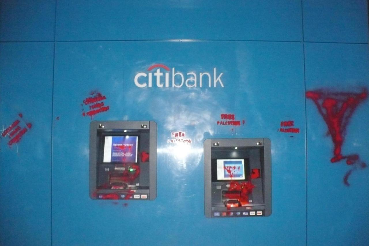 LA Citibankkks Targeted